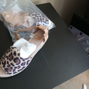 Women shoes